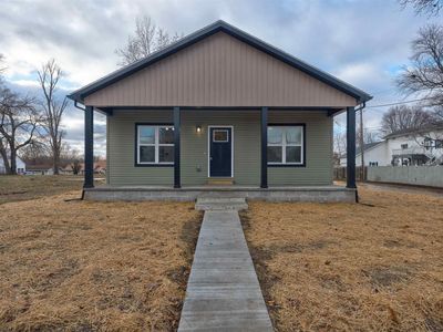 227 N Lincoln Ave