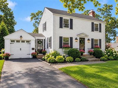 35 Hilltop Dr