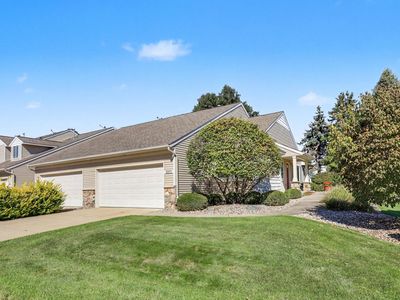 2977 Pebblestone Dr #6