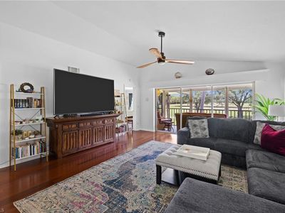 6290 Bellerive AVE #105
