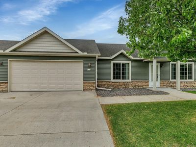 Property at 611 Cottonwood Ave, Litchfield, MN