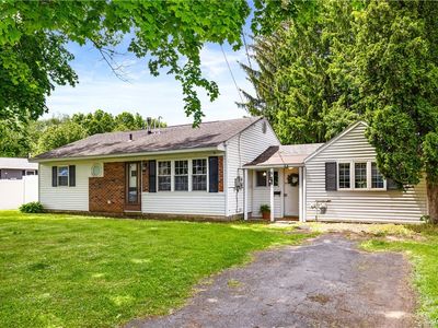 5 Walnut Dr