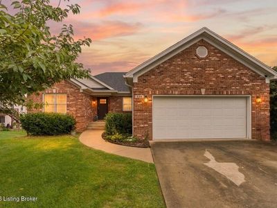 Property at 268 Lang Run Ct, Simpsonville, KY