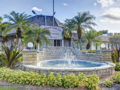 4050 NW 42nd Ave UNIT 312