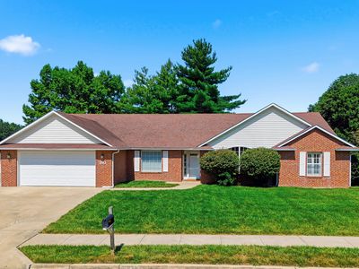 2513 Chambray Rd