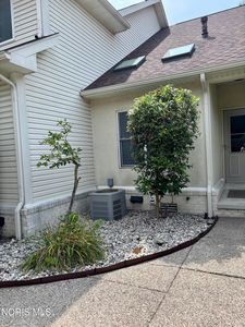 2137 Saint Andrews Blfs