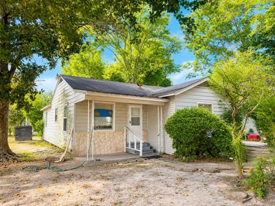 6003 Glen Lee Dr