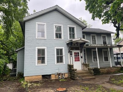 360-358 N Hickory St