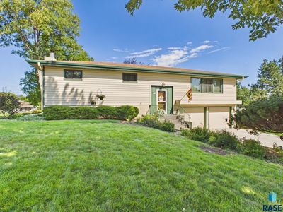 3200 S O'Gorman Dr