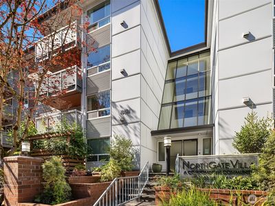 10501 8th Avenue NE #127