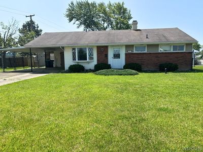 Property at 97 Schwegler Rd, Grand Island, NY