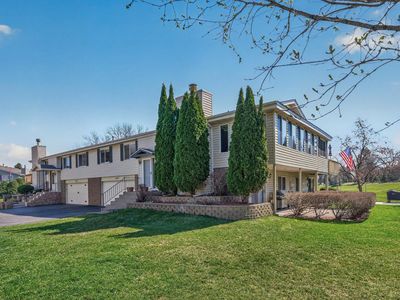 5207 Beachside Dr