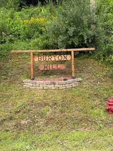 275 Burton Hl