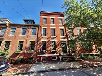402 N Taylor Ave