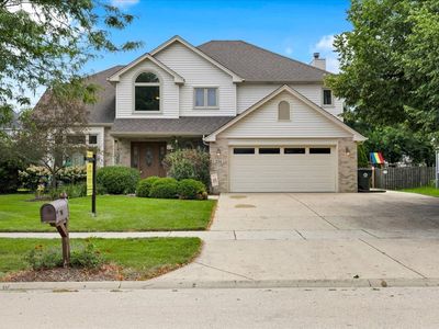 236 Isleview Dr
