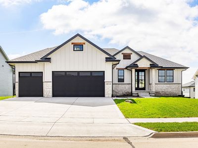 18048 Tanglewood Dr
