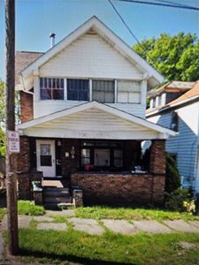 306 E 27th St