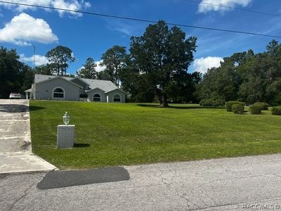 1484 W Pinehill Dr