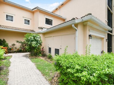 2916 Tuscany Court #104