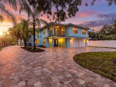 2030 GULFVIEW DRIVE