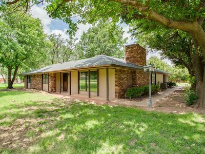 814 Lilac Dr