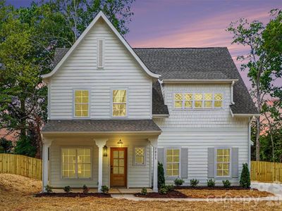 7925 Large Oak Ln