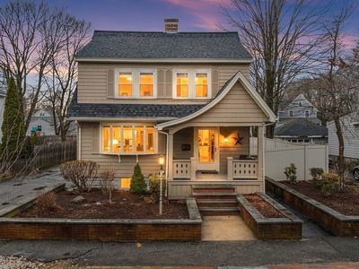 24 Smith Ave