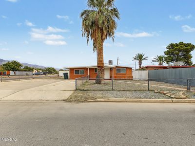 364 E Calle Arizona