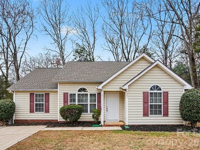 7901 Maple Valley Pl