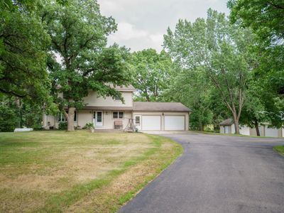 643 Crescent Rd