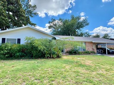 1723 Montrose Dr