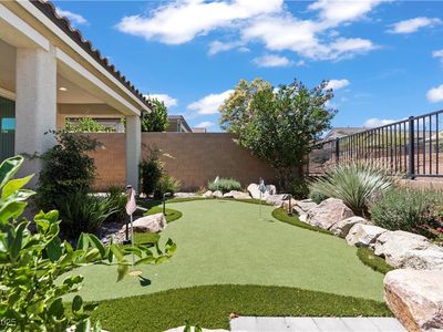 10416 Skye Arroyo Ave