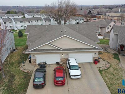 3100 E Bragstad Dr