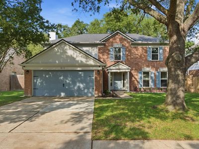 815 Sierra Lake Dr