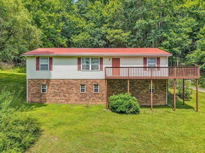 1891 Happy Hollow Rd