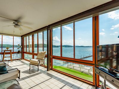 4346 Lakeshore Ln