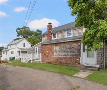 15 Forrest St