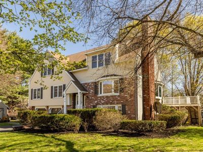 255 Worthen Rd E