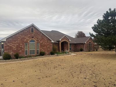 1560 Twin Spires Trl