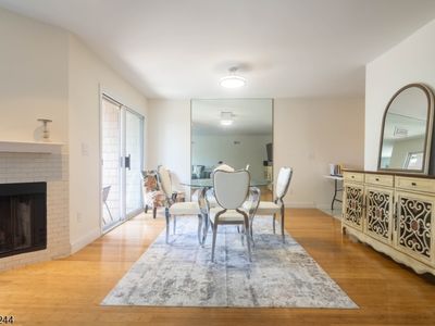 107 Rock Ledge Ter