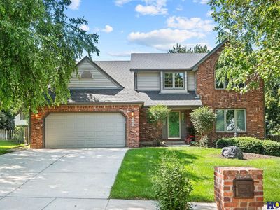 7437 Grand Oaks Dr