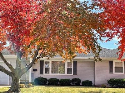 240 Devon Dr