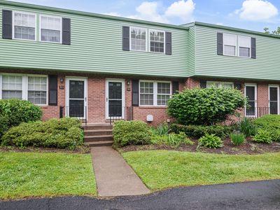Property at 303 Laporte Ct, Cranberry Township, PA