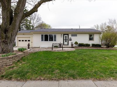 2102 Barr Dr