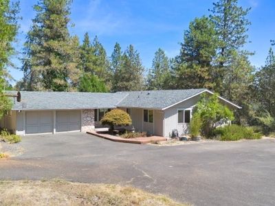 337 Black Oak Dr