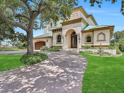 1301 Harbor View Dr