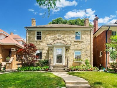 1228 Linden Ave