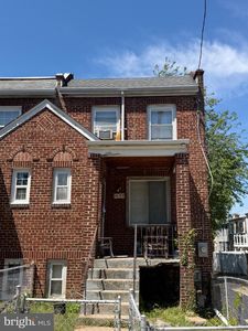 1624 Q St SE
