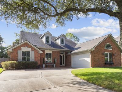 910 Knotty Elmwood Trl