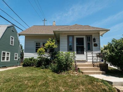 7722 W Mount Vernon AVENUE